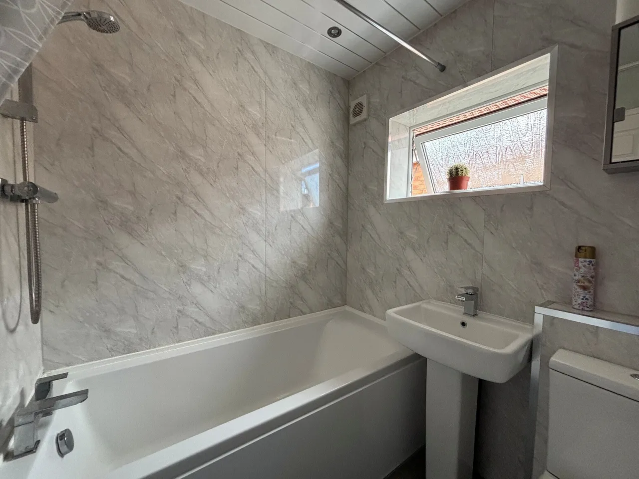 Coppice Gardens, Rotherham, S61 4RE, photo 6