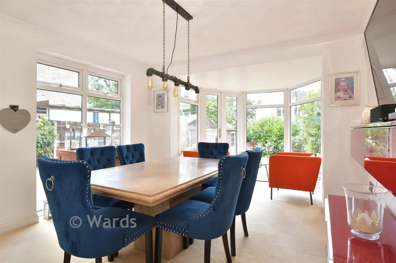 Fairlight Cross, Longfield, DA3, photo 5