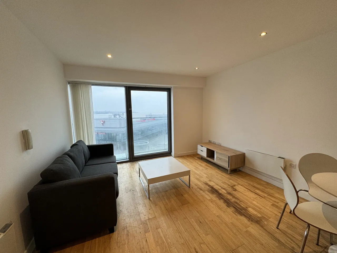 1 bed flat to rent, Alexandra Tower, L3
