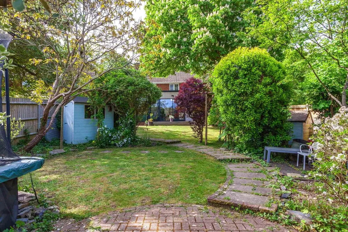 Braybrooke Gardens, Wargrave, RG10, photo 24
