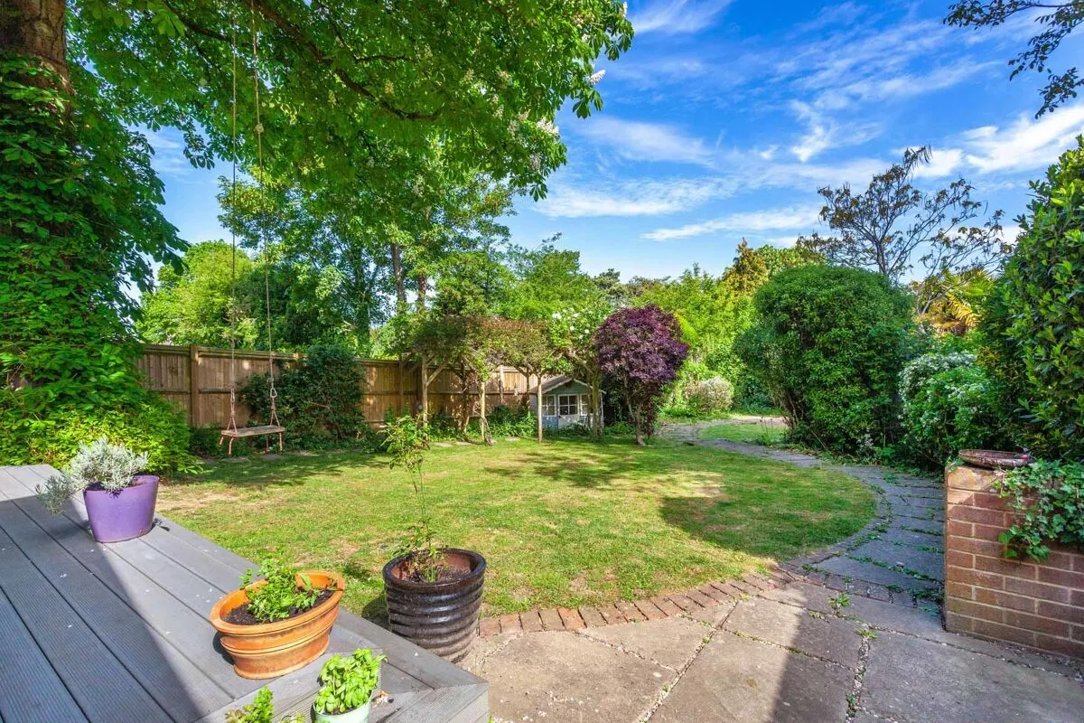 Braybrooke Gardens, Wargrave, RG10, photo 25