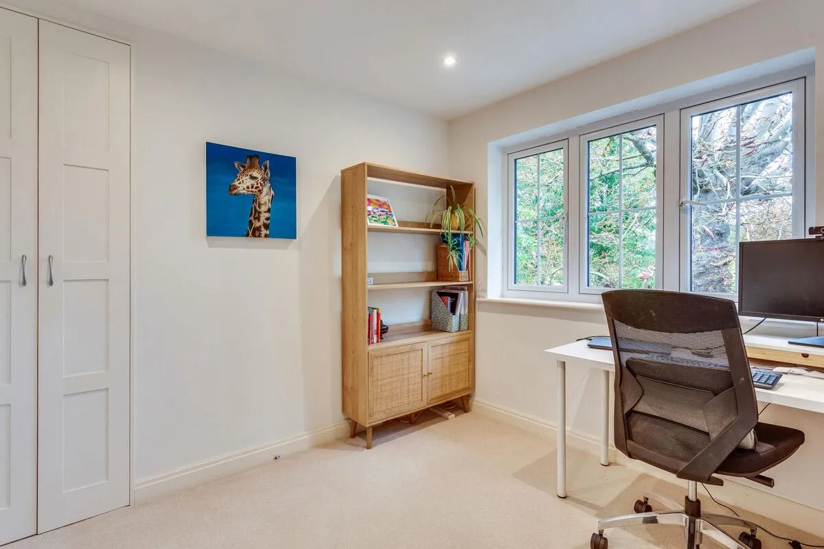 Braybrooke Gardens, Wargrave, RG10, photo 9