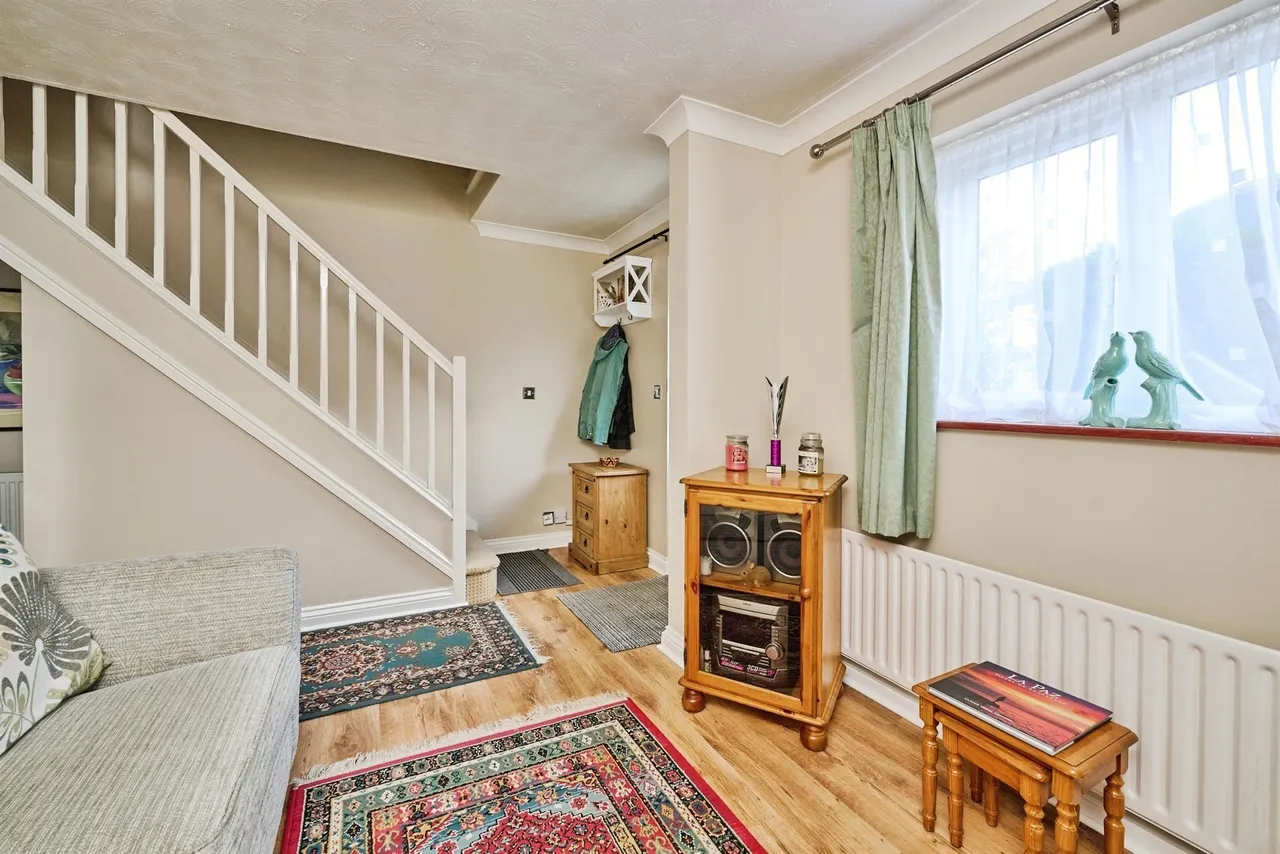 Lime Tree Close, Yaxley, PE7, photo 10