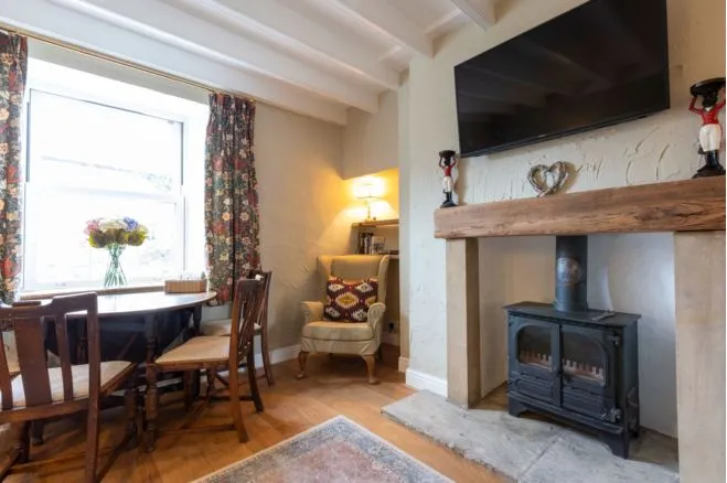 Church Bank, Bedale, DL8, photo 6