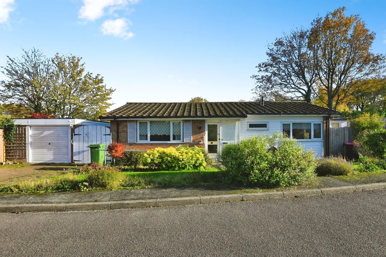2 bed house for sale — Orchard Close, Curdworth, Sutton Coldfield