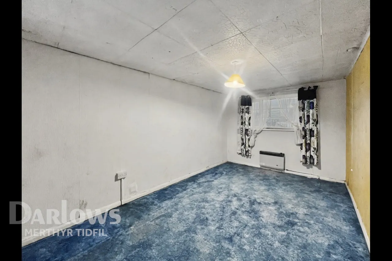 Cypress Close, Merthyr Tydfil, photo 7