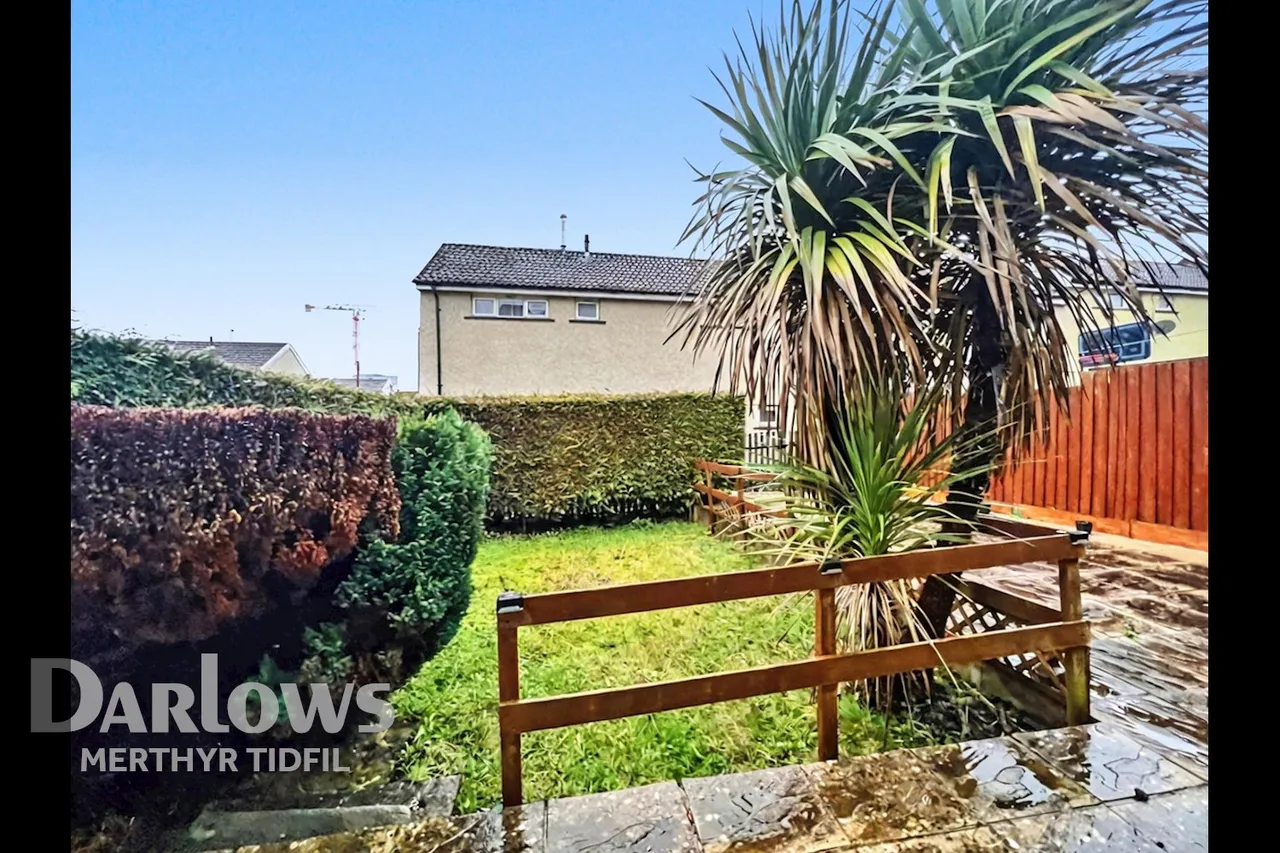 Cypress Close, Merthyr Tydfil, photo 4