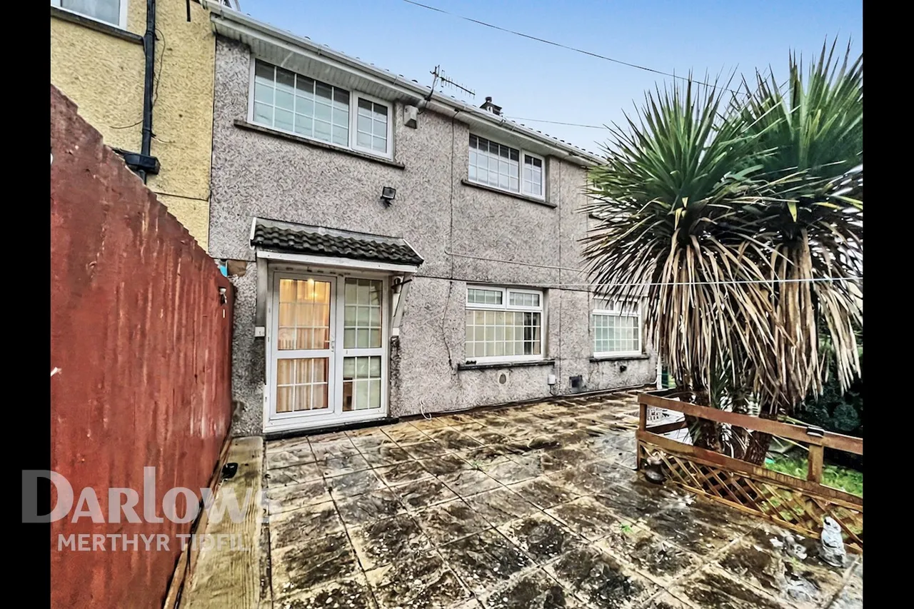 Cypress Close, Merthyr Tydfil, photo 10