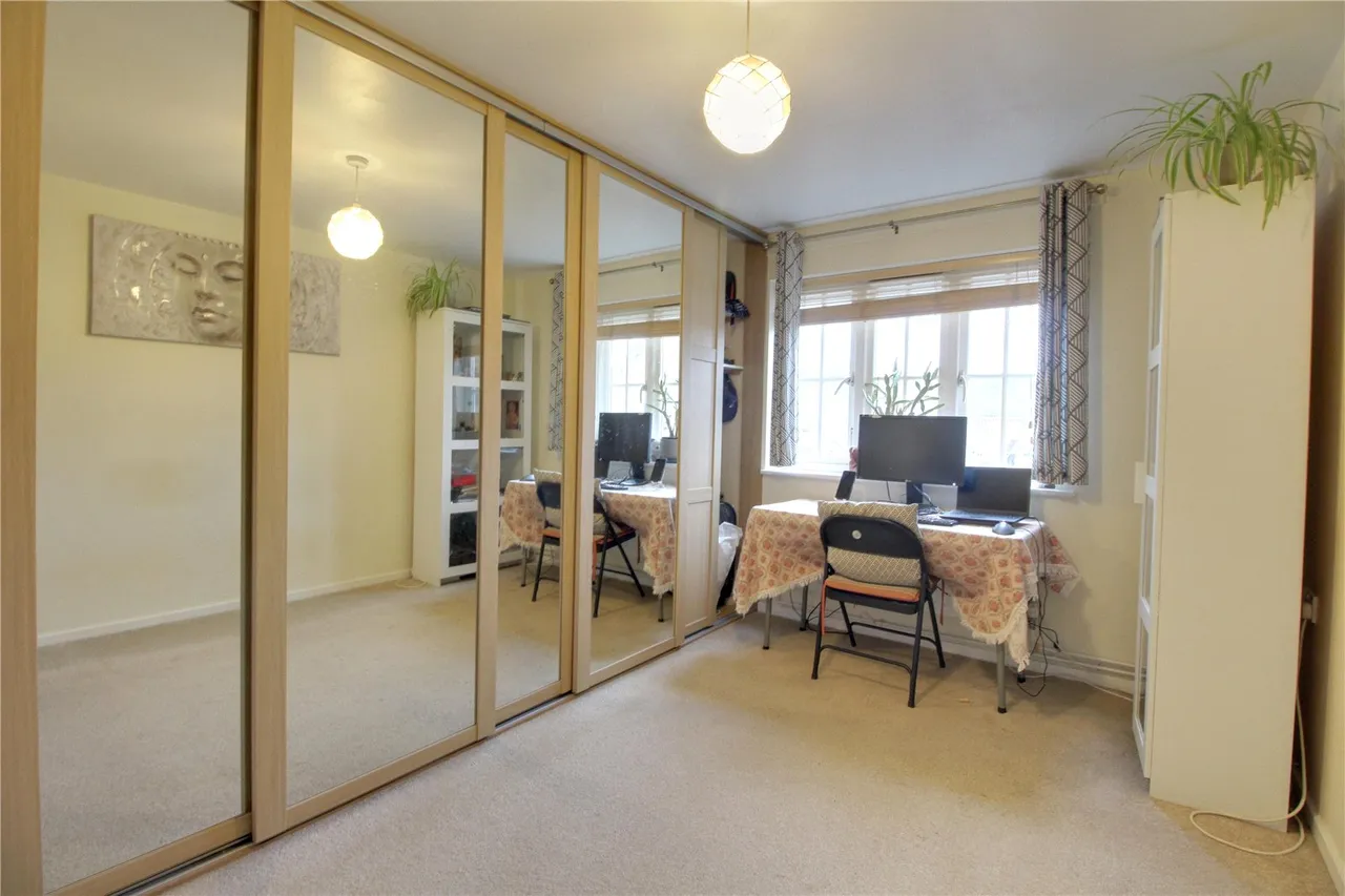 Twyford Close, Fleet, Hampshire, GU51 1JX, photo 5