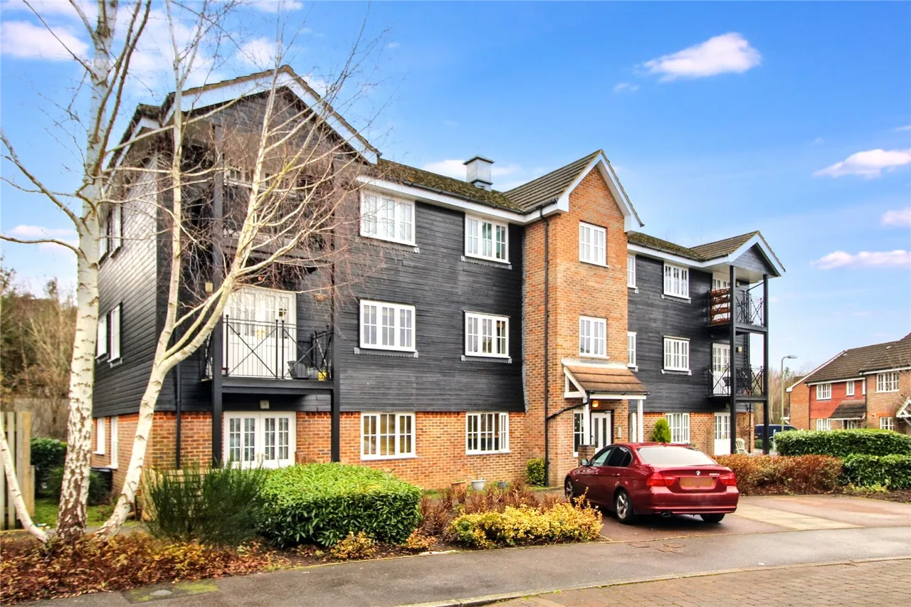 Twyford Close, Fleet, Hampshire, GU51 1JX, photo 12