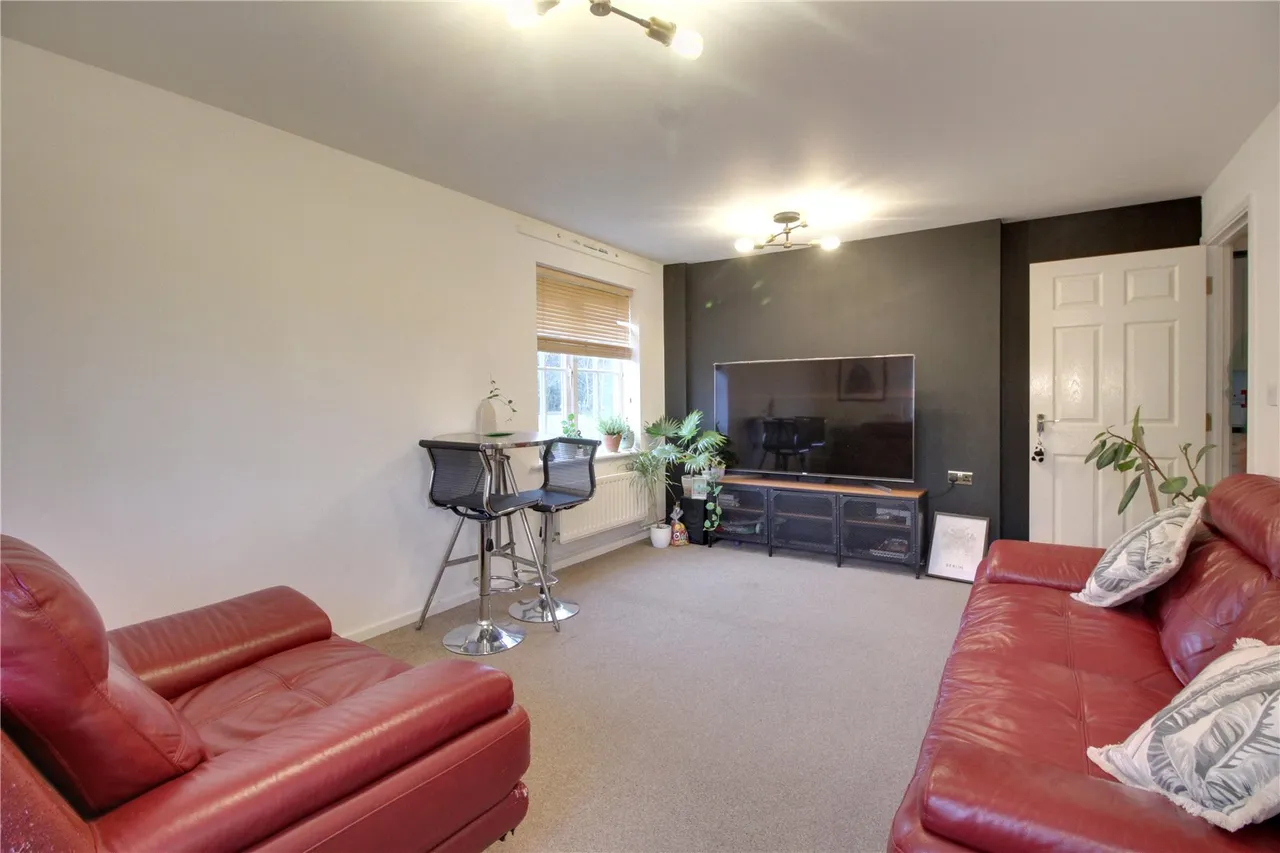 Twyford Close, Fleet, Hampshire, GU51 1JX, photo 6