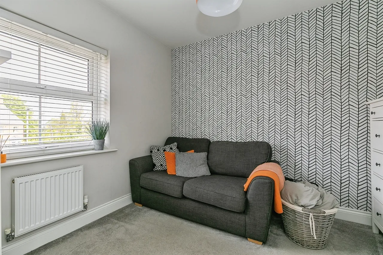 De Havilland Gardens, Huntingdon, PE26, photo 14