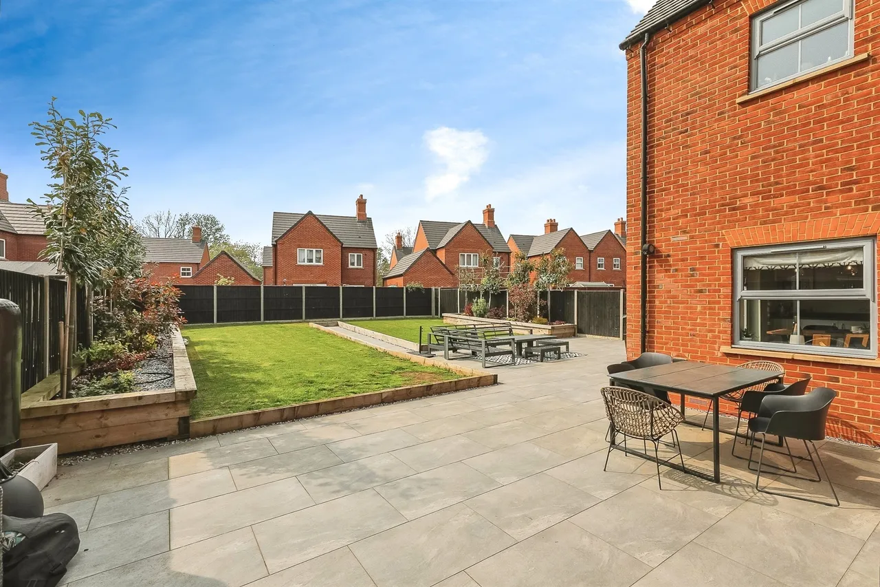 De Havilland Gardens, Huntingdon, PE26, photo 6
