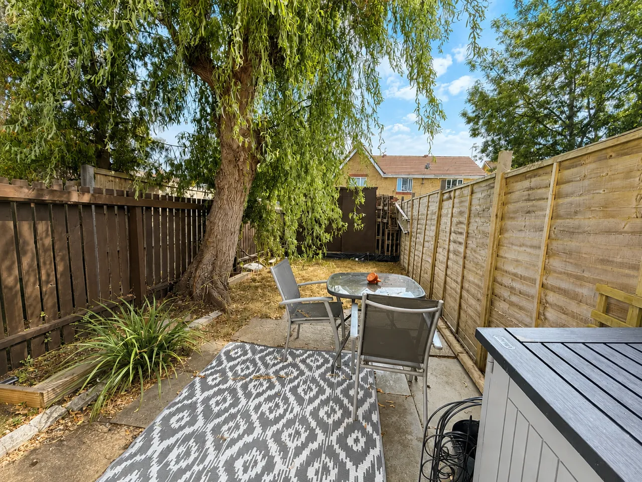 Leary Crescent, Newport Pagnell, MK16, photo 20