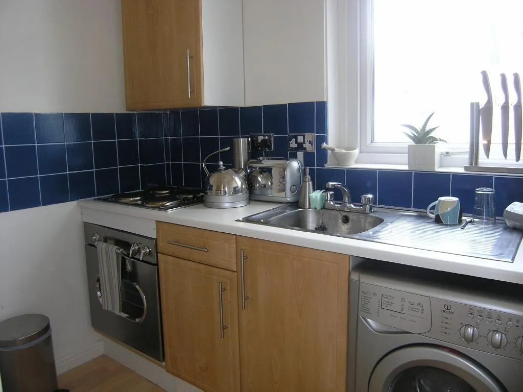 Claude Road, Roath, CF24, photo 3
