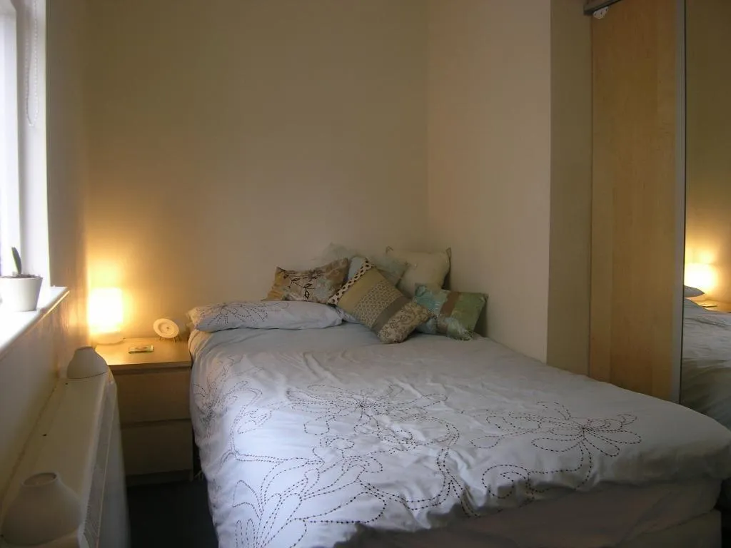 Claude Road, Roath, CF24, photo 2
