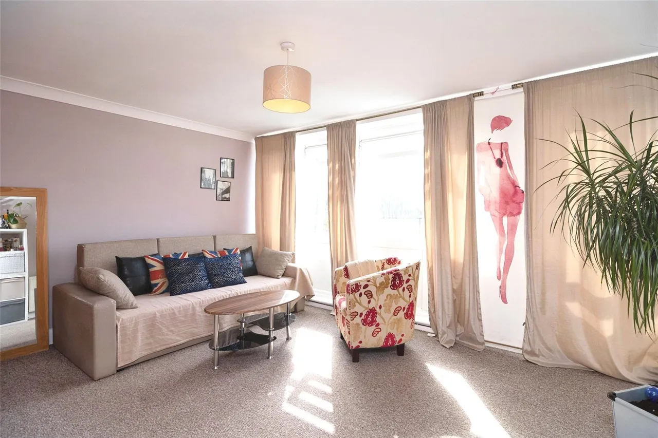 Peartree Close, South Ockendon, Essex, RM15, photo 6