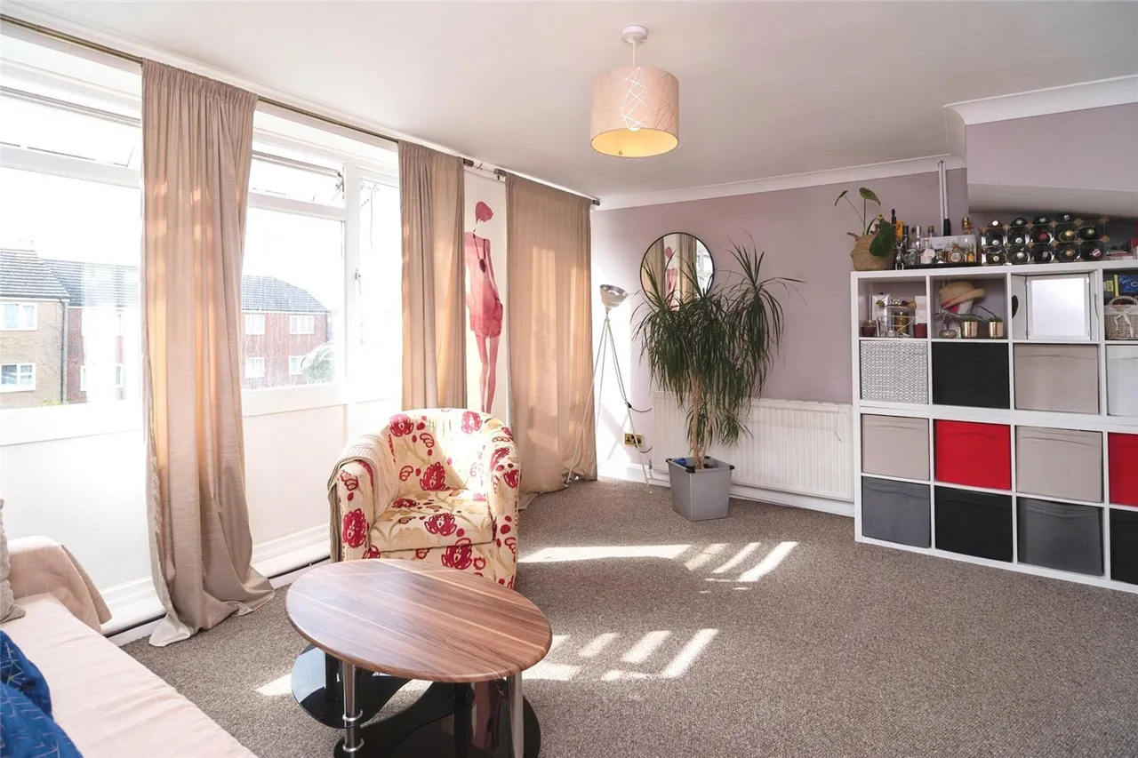 Peartree Close, South Ockendon, Essex, RM15, photo 7