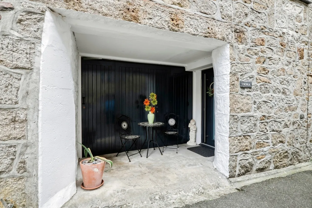 Fradgan Place, Newlyn, TR18, photo 25