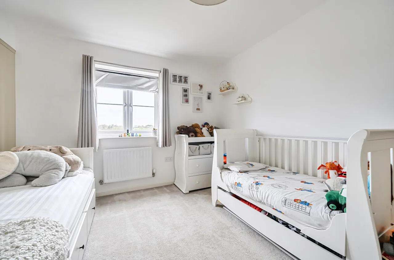 Gamble Gardens, Wokingham, Berkshire, RG41 1DE, photo 12