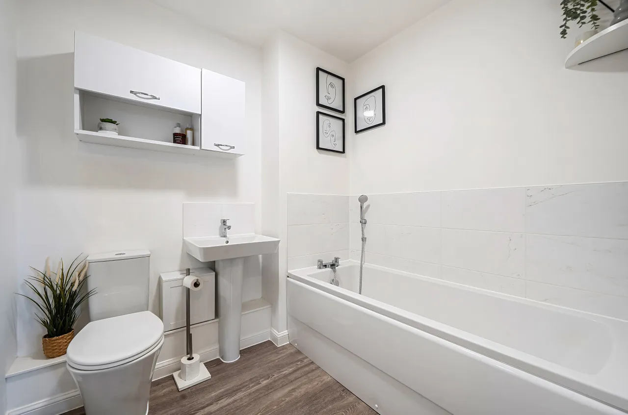 Gamble Gardens, Wokingham, Berkshire, RG41 1DE, photo 7