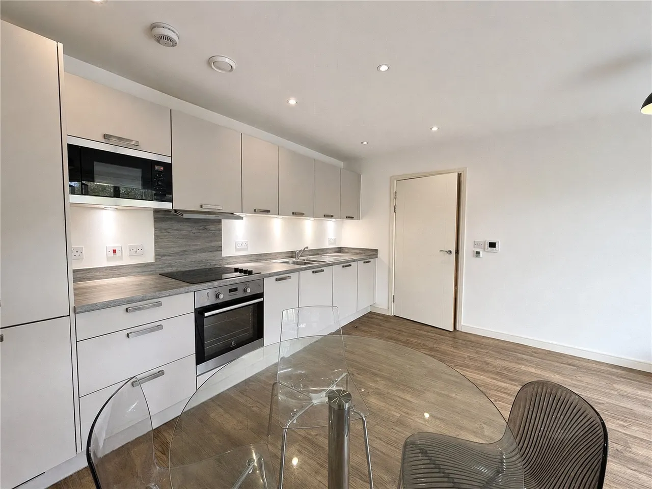 Blondin Way, London, SE16, photo 6