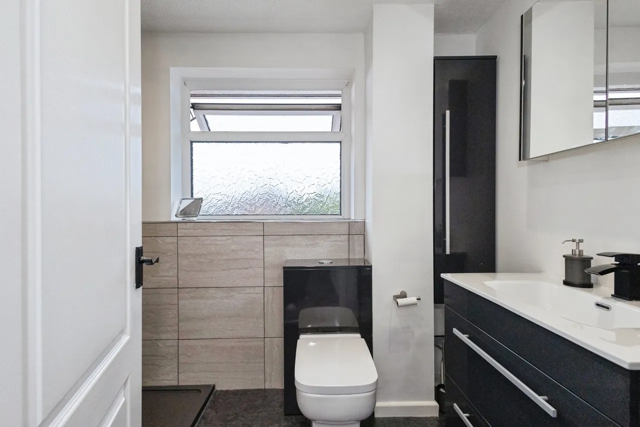 Ravenwood Drive, Audenshaw, Manchester, Greater Manchester, M34, photo 17