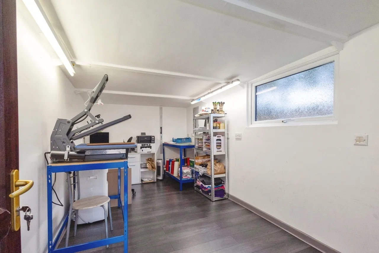 Ravenwood Drive, Audenshaw, Manchester, Greater Manchester, M34, photo 19