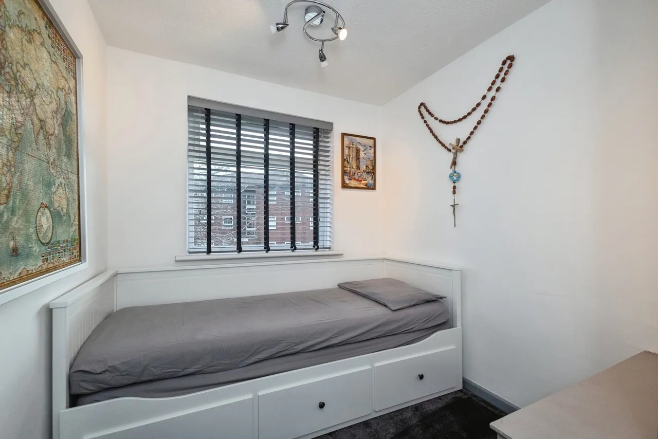 Ravenwood Drive, Audenshaw, Manchester, Greater Manchester, M34, photo 15