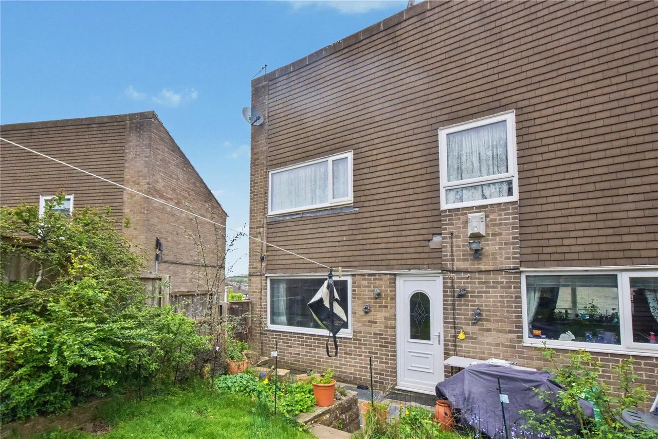 Bawn Drive, Leeds, LS12, photo 21