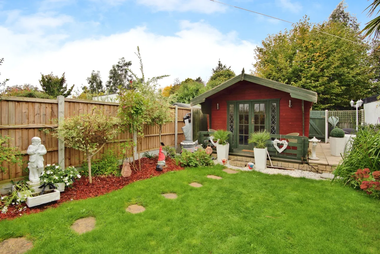 Woodgrange Drive, Southend-on-Sea, Essex, SS1, photo 6