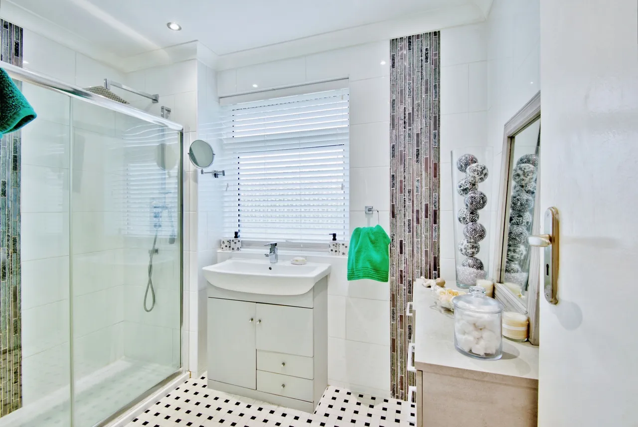 Woodgrange Drive, Southend-on-Sea, Essex, SS1, photo 10