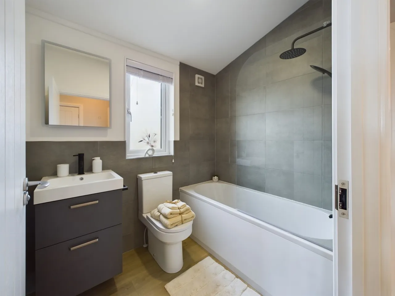 Sidmouth Road, Rousdon, DT7, photo 8
