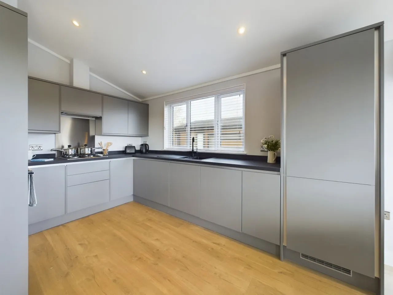 Sidmouth Road, Rousdon, DT7, photo 5