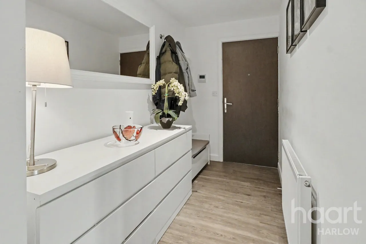 Hobbs Cross Road, Harlow, CM17, photo 6