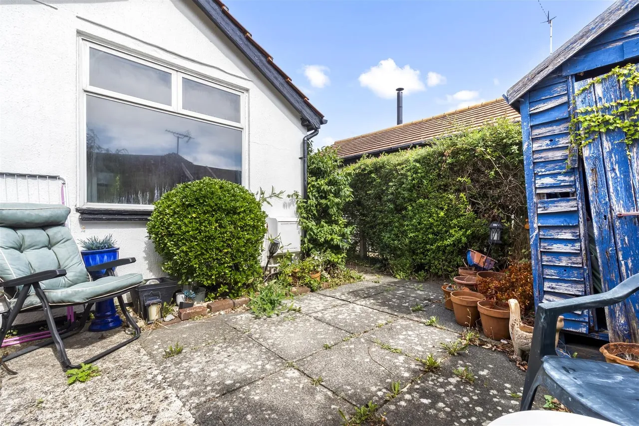 The Poplars, Ferring, Ferring Worthing, photo 11
