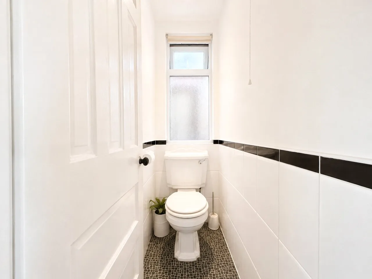 Kingsway, Wallasey, CH45, photo 21