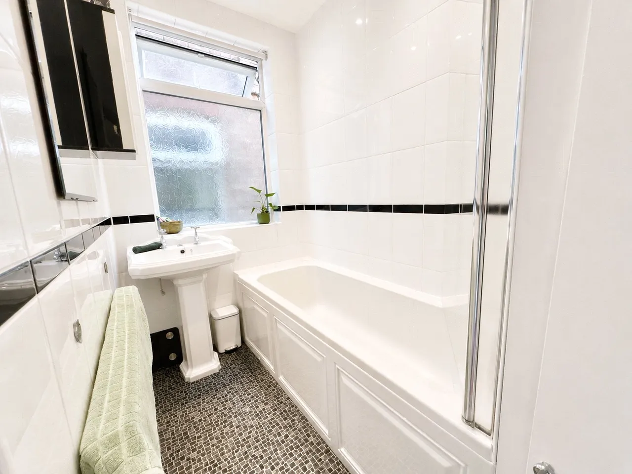 Kingsway, Wallasey, CH45, photo 14