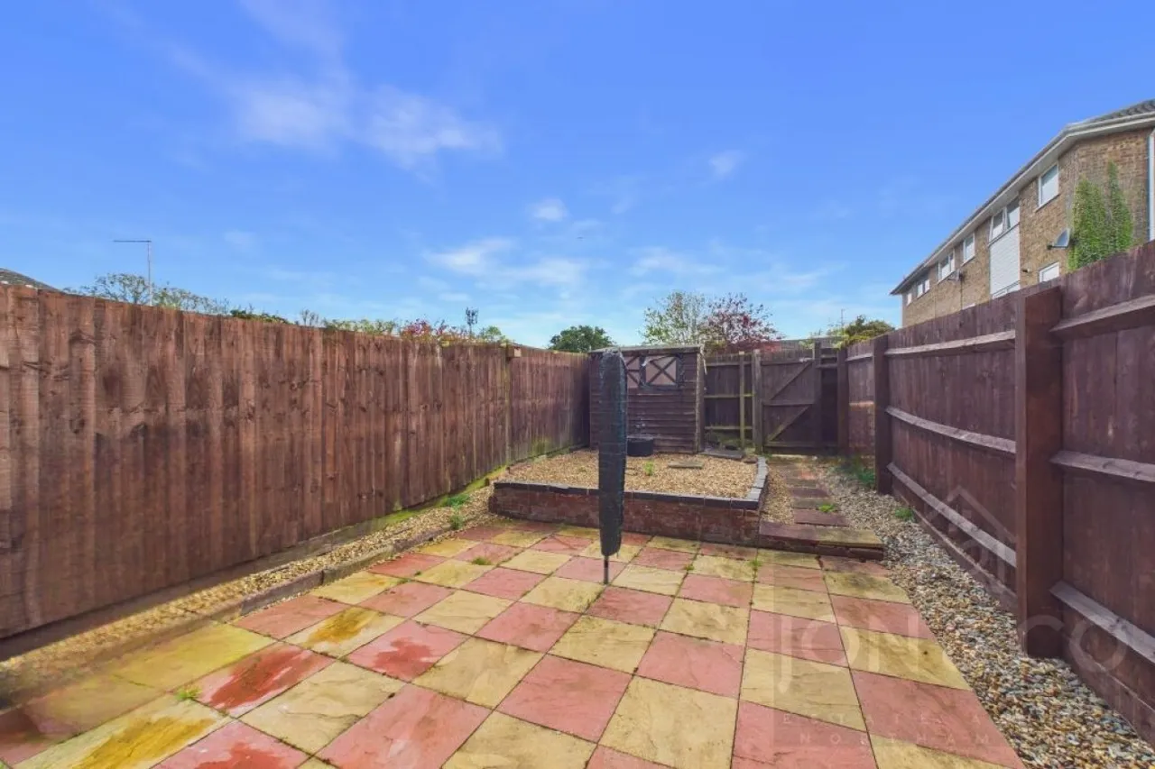 Cottingham Drive, Moulton, NN3, photo 10