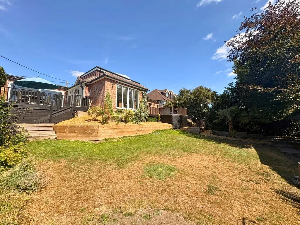 White House Lane, Wooburn Green HP10 0NR, photo 17