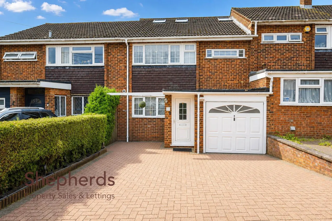 4 bed house for sale, Claremont, Cheshunt, EN7