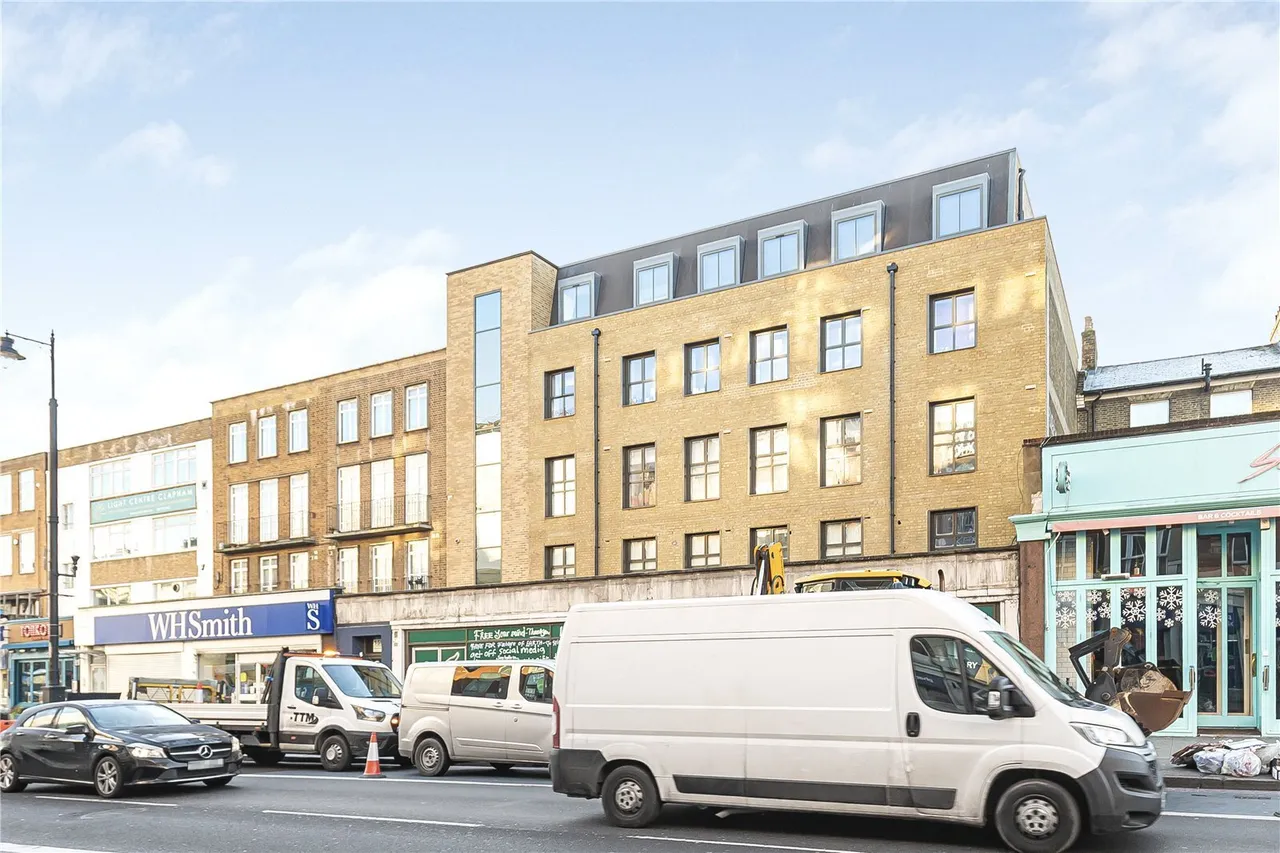 Clapham High Street, London, SW4, photo 6