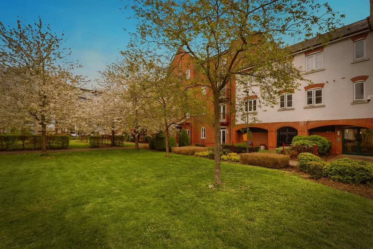 Coxhill Way, Aylesbury, HP21, photo 4