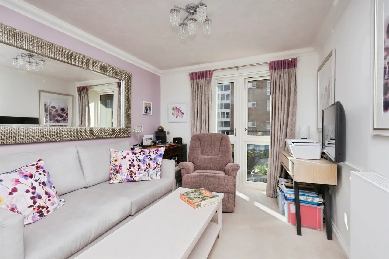Southfields Road, Eastbourne, photo 7
