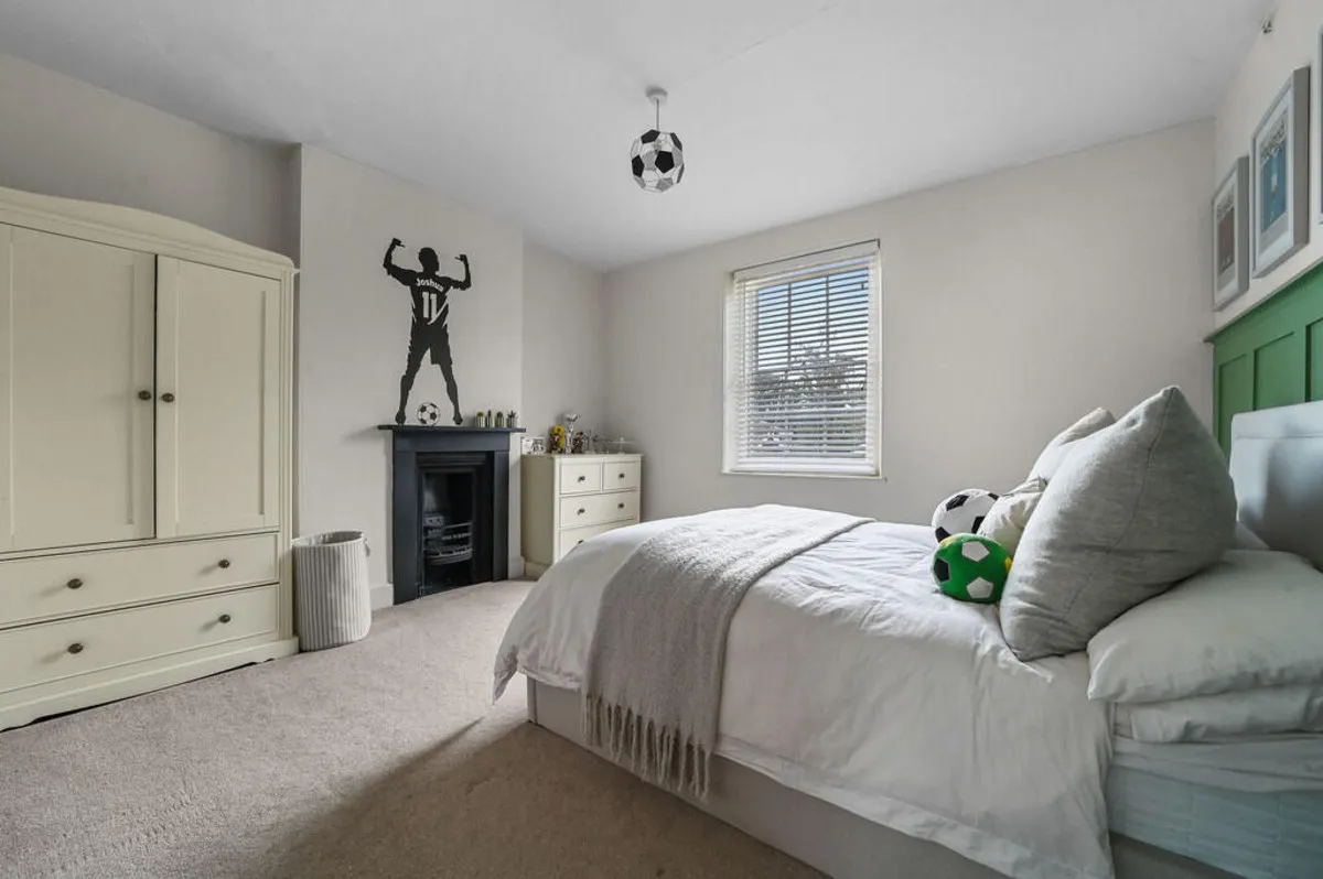 Lexdon Road, Essex, Colchester, CO3 3TE, photo 20