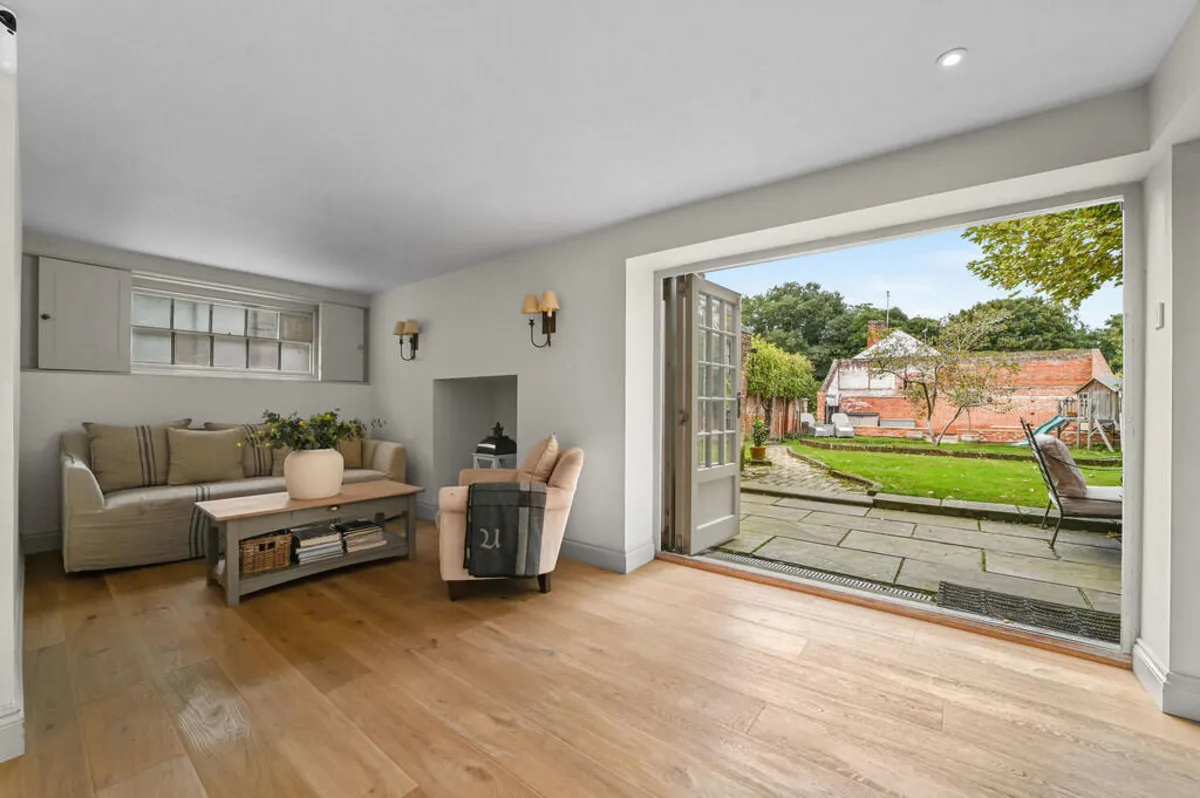 Lexdon Road, Essex, Colchester, CO3 3TE, photo 14