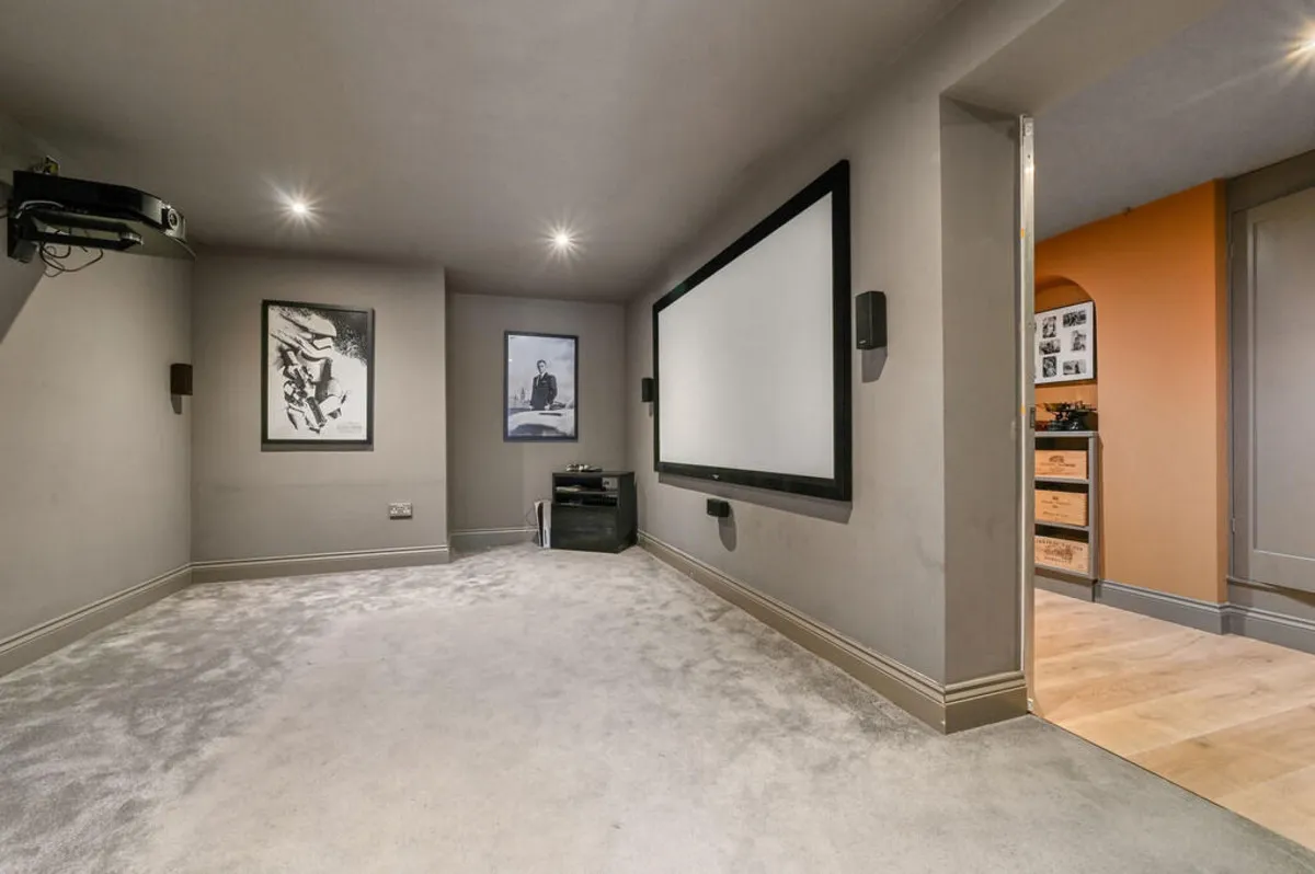 Lexdon Road, Essex, Colchester, CO3 3TE, photo 16