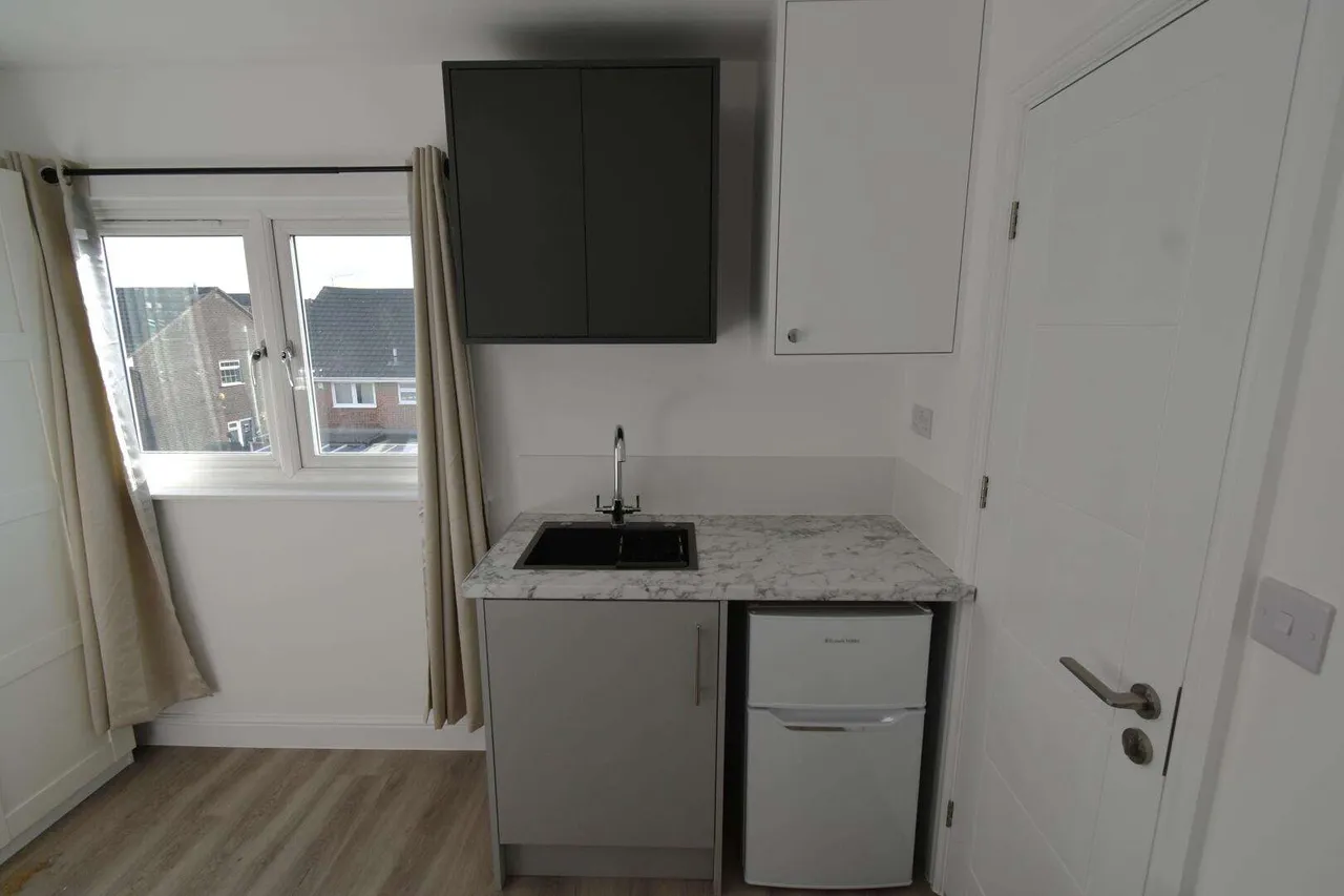 Waid Close, Dartford, DA1, photo 2