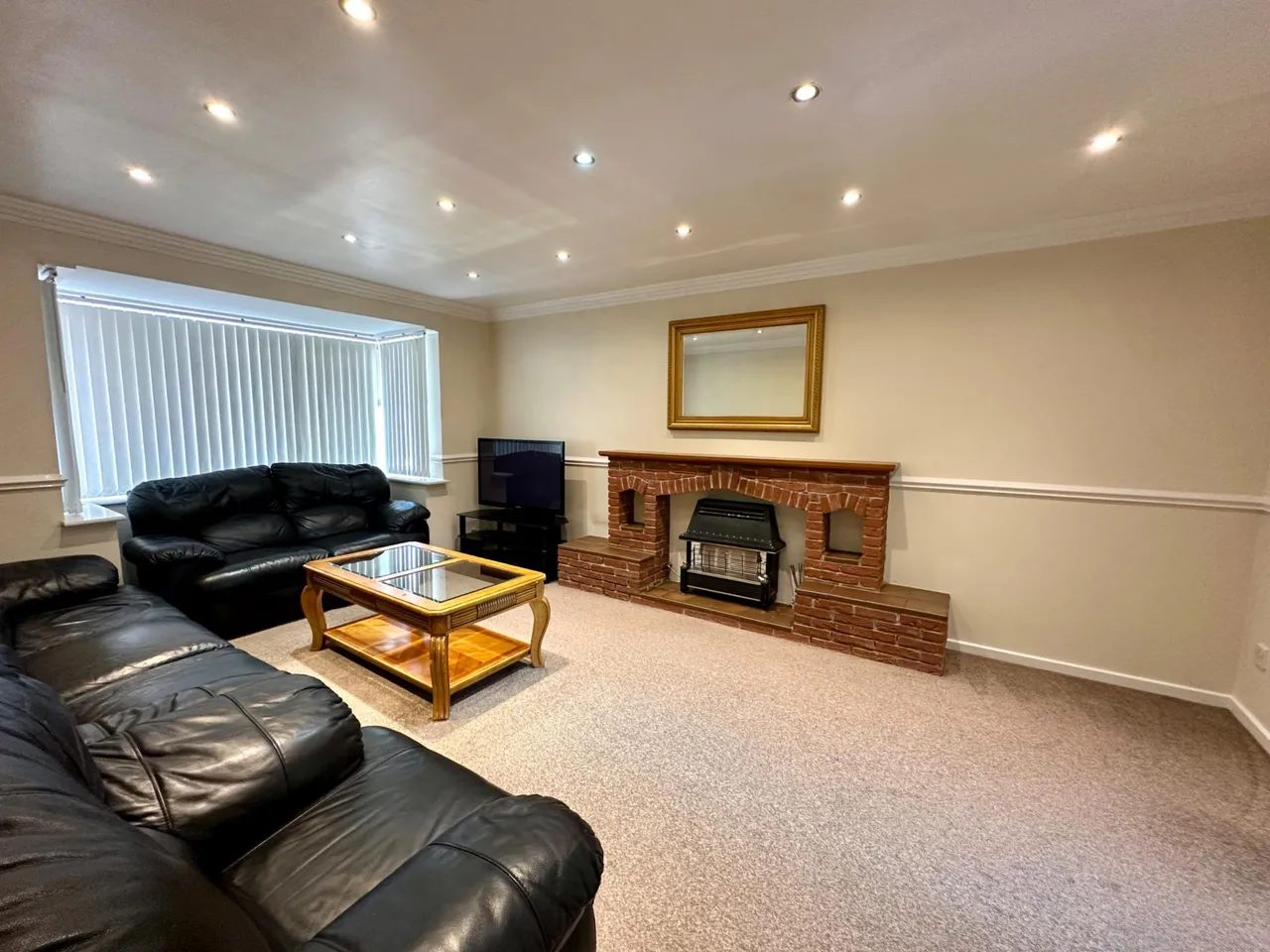 Bell Street, Wednesbury, WS10, photo 2