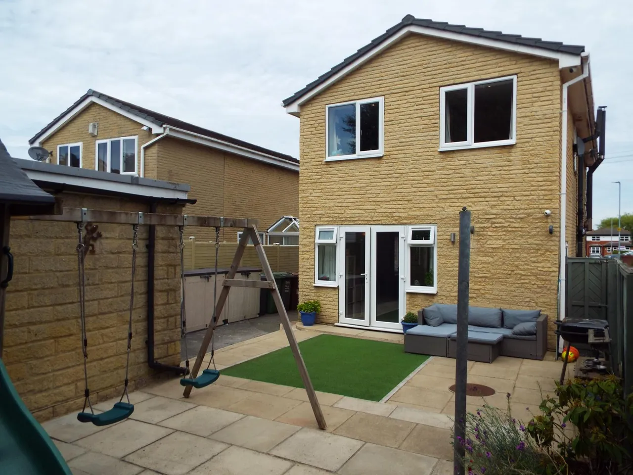 Hodgson Lane, Drighlington, BD11, photo 26